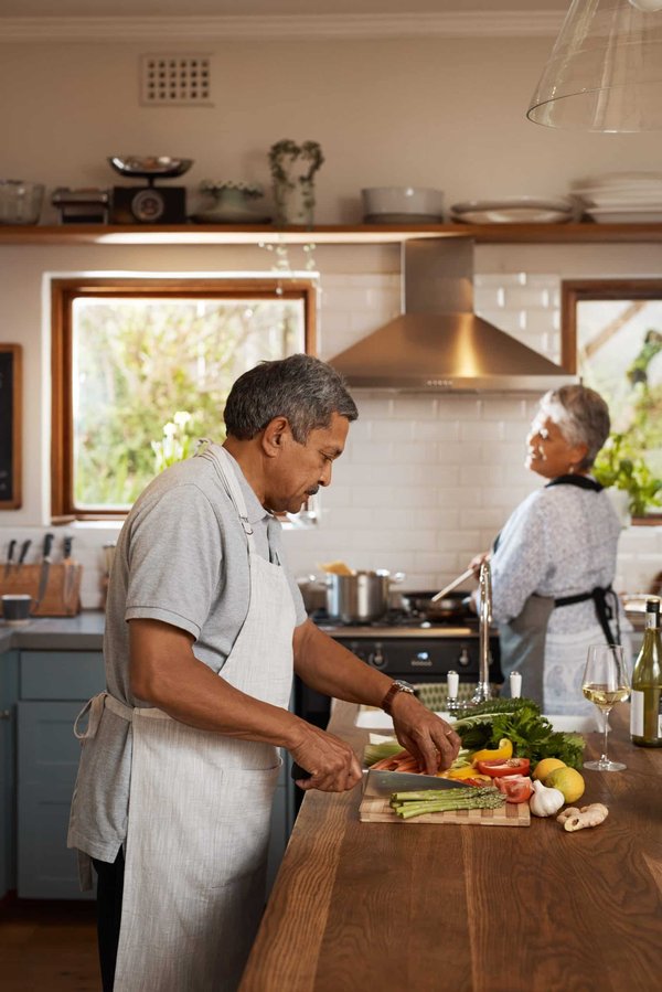 Comment marier des bottines à lacets avec des jupes longues pour un look automnal ?